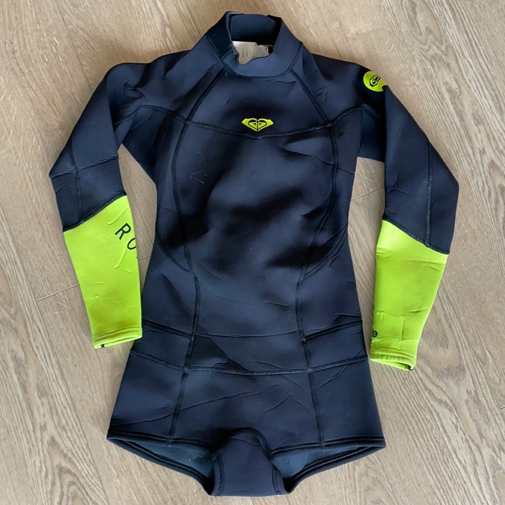 Roxy Wetsuit Size 8 Springsuit